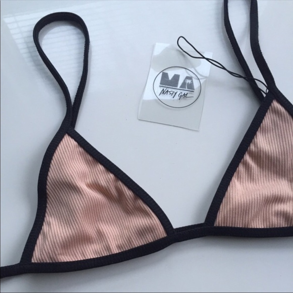 Minimal Animale Bikini Top